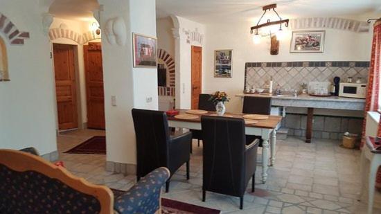 Domizil Hotel Dueren "Kastanienhof" Ngoại thất bức ảnh