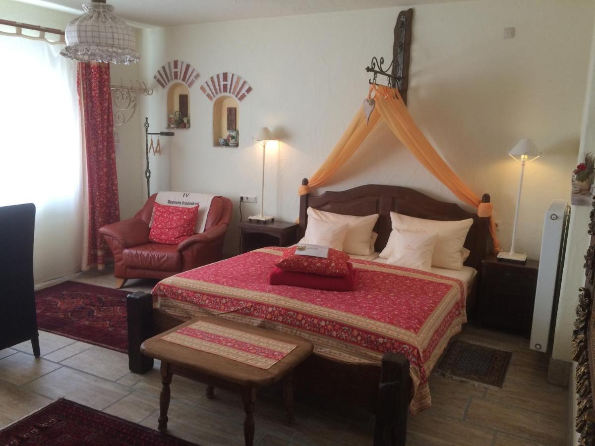 Domizil Hotel Dueren "Kastanienhof" Ngoại thất bức ảnh